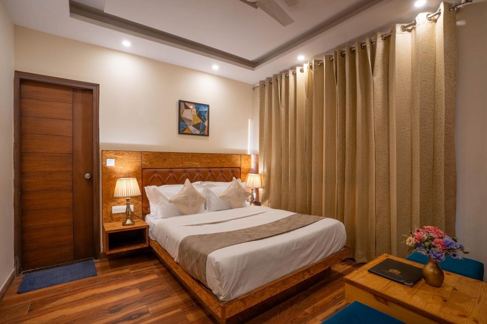 Perfectstayz Vista 5 Min Walk To Mall Road Mussoorie Eksteriør bilde